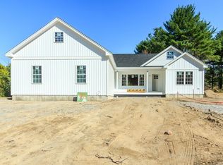 90 High Range Road, Londonderry, NH 03053