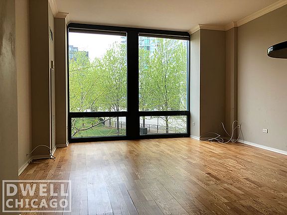 2nd image of 600 N Kingsbury St APT 208