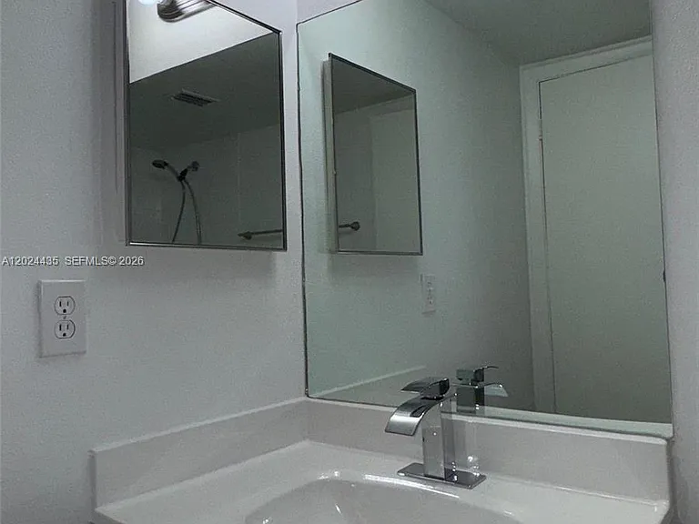 7610 Westwood Dr #122 — Photo 22