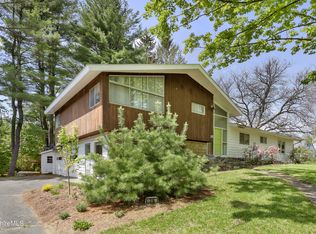 76 Roselyn Dr, Pittsfield, MA 01201