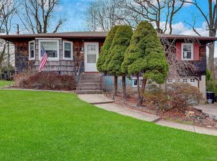 24 Milburn Road, Sound Beach, NY 11789