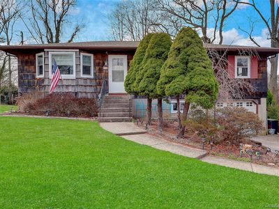 24 Milburn Road, Sound Beach, NY, 11789