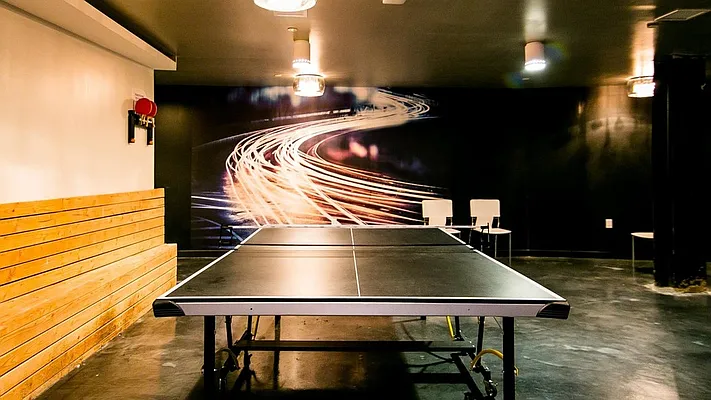 Rented by Nooklyn NYC LLC | media 79