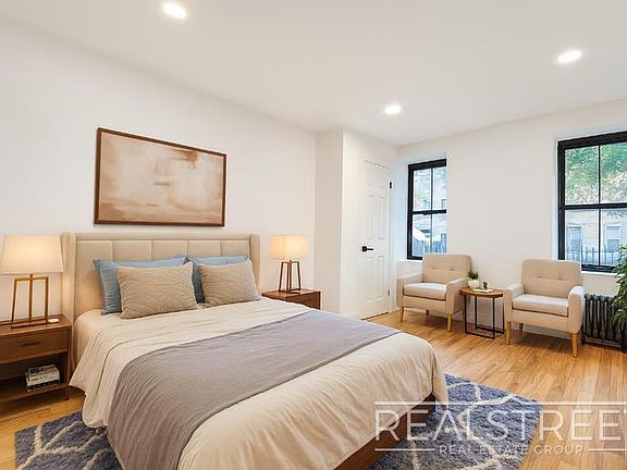 4th image of 152 Macdougal St #1