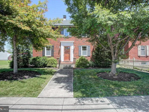539 High St, Chambersburg, PA 17201