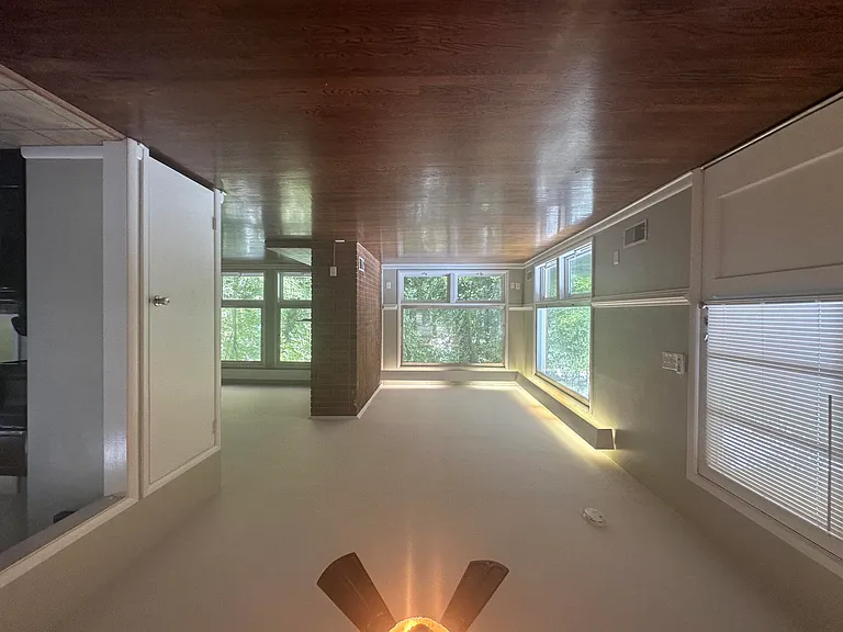 2532 Roundtop Rd NW — Photo 7