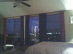 M. Bed w/Ocean/MTN view