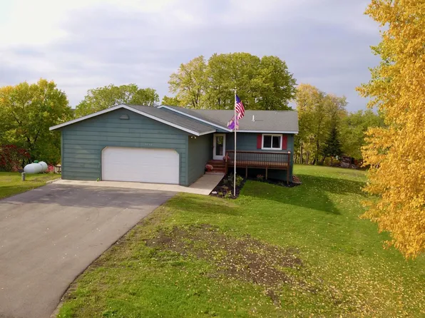 3932 Sunny Brook Dr NW, Alexandria, MN 56308