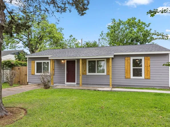 3201 Airport Boulevard, Houston, TX 77051
