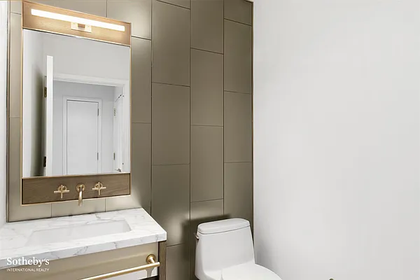 Sold by Sotheby's International Realty | media 8