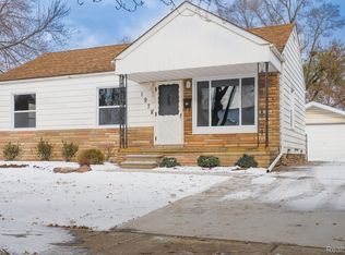 1978 Buckingham Ave, Lincoln Park, MI 48146