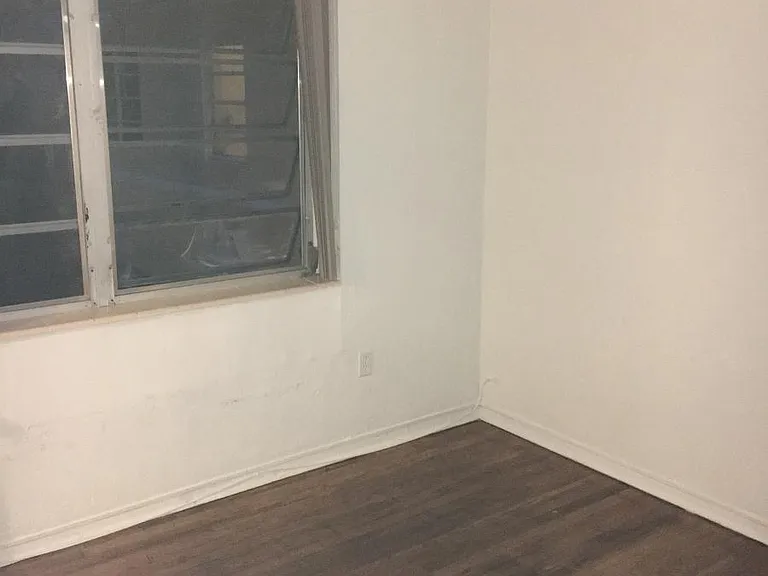 418 Valencia Ave — Photo 6