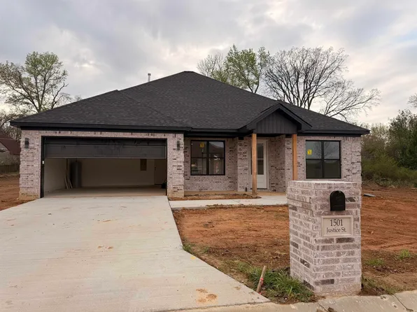 1501 Justice St, Jacksonville, AR 72076