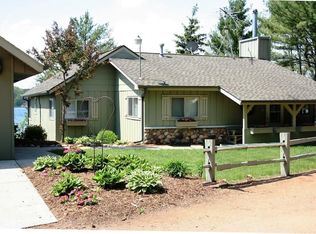 W6467 Cottonville Dr, Wautoma, WI 54982