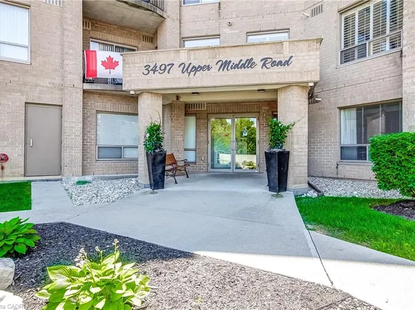 3497 Upper Middle Rd #505, Burlington, ON L7M 4T6