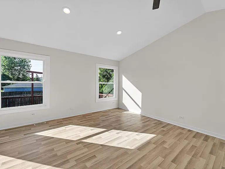 4201 Tallgrass Ct — Photo 4