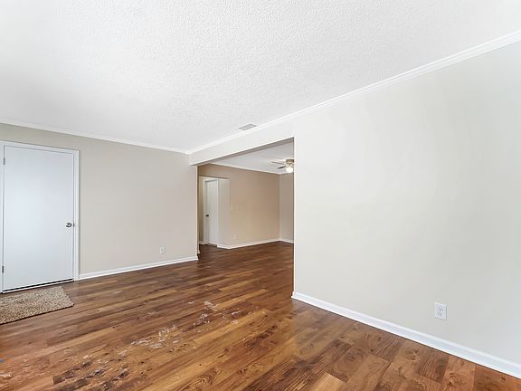 5th image of 1137 Franklin Ave