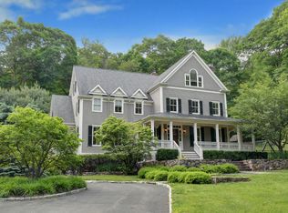 7 Eleven Levels Rd, Ridgefield, CT 06877