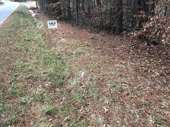 Hudlow Rd, Union Mills, NC 28167