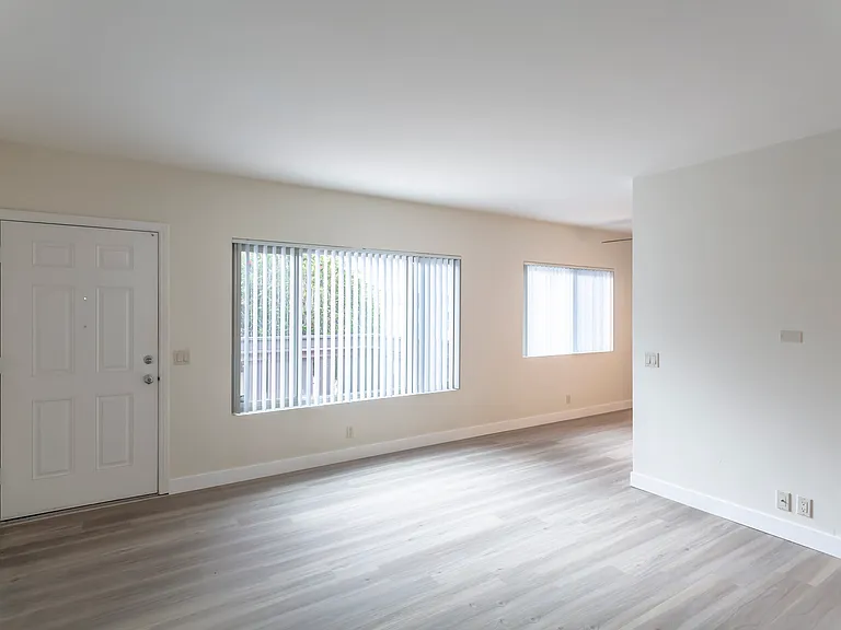 3149 Jefferson St #A — Photo 11
