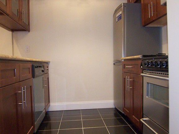 2nd image of 29 Cooper St APT 2C