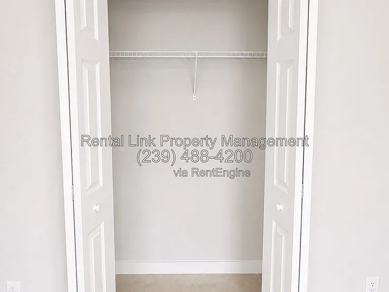 2116 NE 22nd Ave — Photo 31
