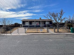 207 Hollins St, Holbrook, AZ 86025