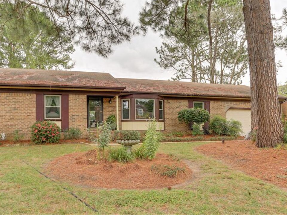 1st image of 3804 Shoreline Dr