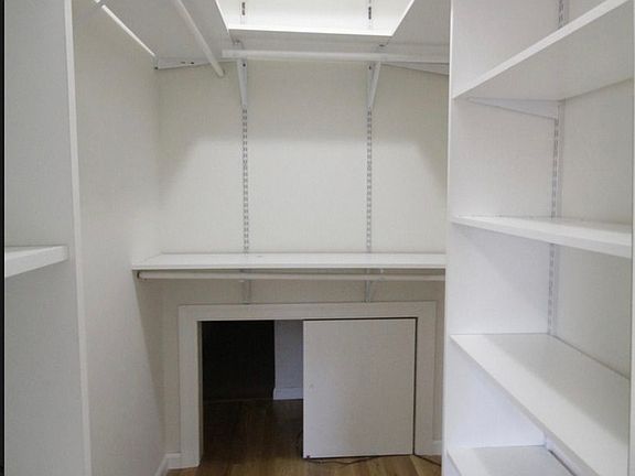 5th image of 322 W 138th St #3A