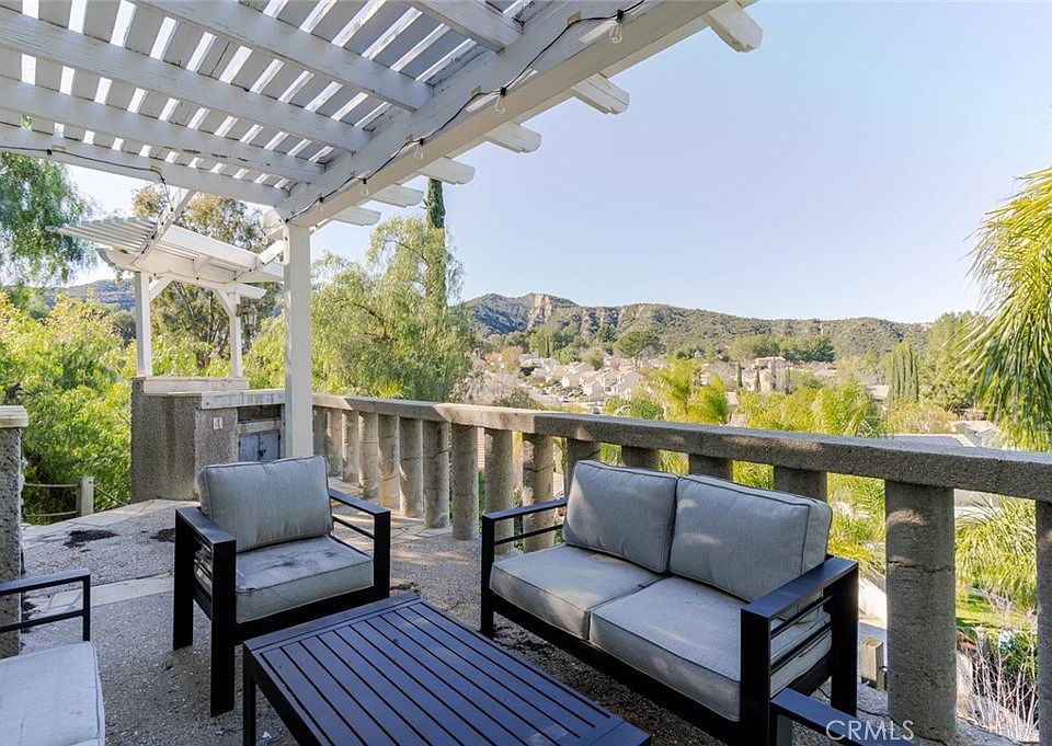 1st image of 31256 Quail Valley Rd