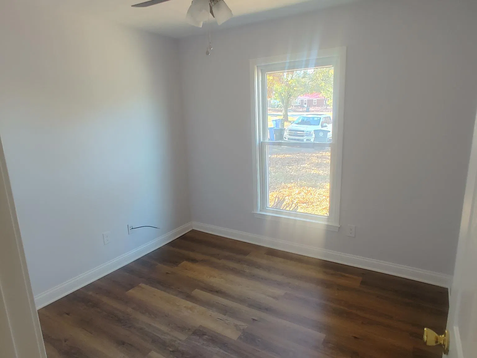 3 bed, 1.5 bath, 1144 sqft, $1,600 — Photo 2