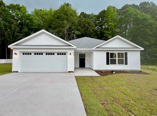 2940 Springdale Dr, Loris, SC 29569