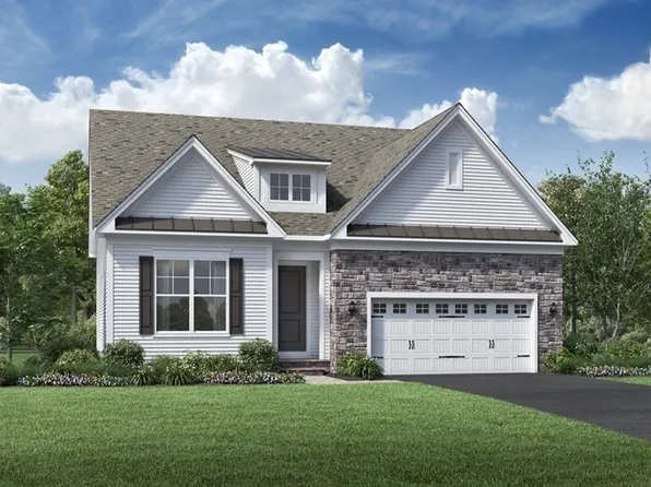 8 Cranston Way #59, Hudson, MA 01749