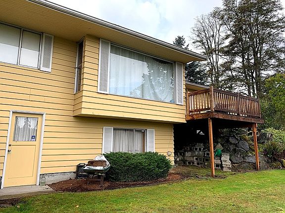 5th image of 16284 38th Ave NE
