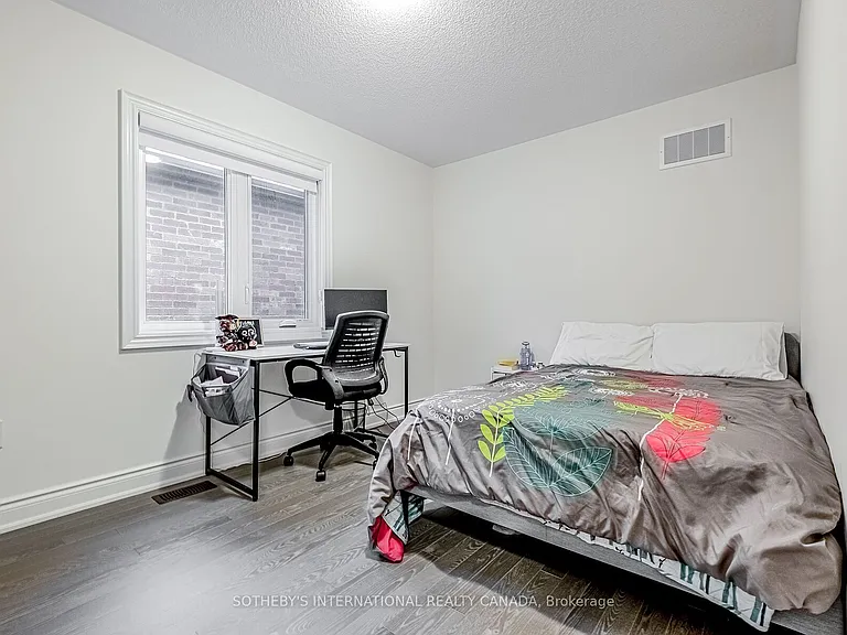 36 Quinton Rdg #UPPER — Photo 21