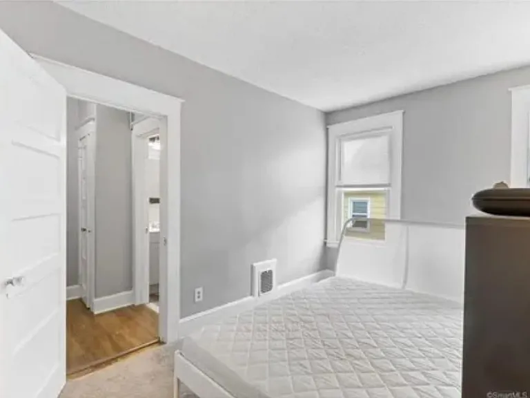 29 Connecticut Ave #2 — Photo 6