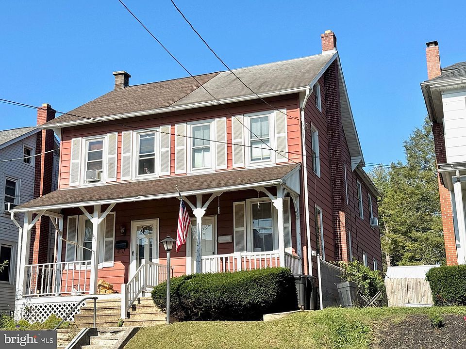 1st image of 132 Beckley St