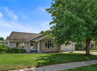 4829 Sierra Dr E, Eau Claire, WI 54701