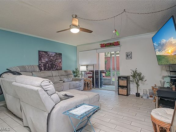 4th image of 2366 E Mall Dr APT 117