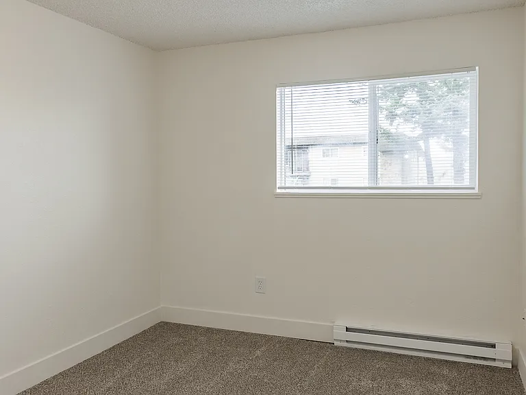 Madera Court Apartments - Troutdale Oregon - Two Bedroom