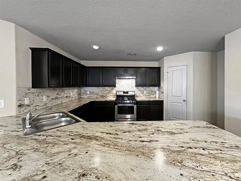 20119 Louetta Ash Dr — Photo 2