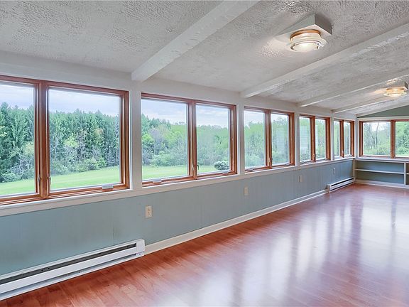 2nd image of 29 Hughey Ln