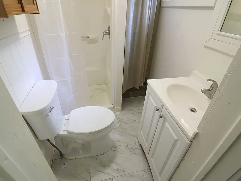 363 W Main St #R — Photo 18
