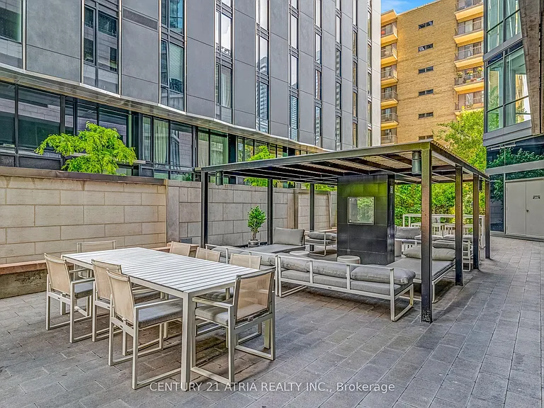 45 Charles St E #601 — Photo 16