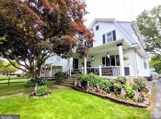 24 Albert Ave, Aldan, PA 19018