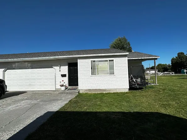 3523 E 665 N #8, Menan, ID 83434