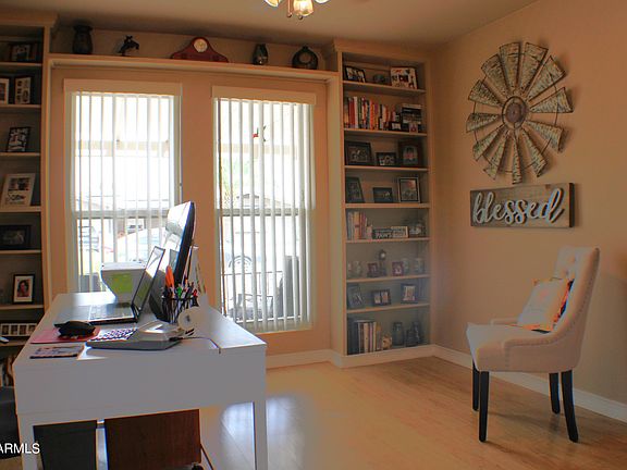 4th image of 4953 E FLORIAN Avenue
