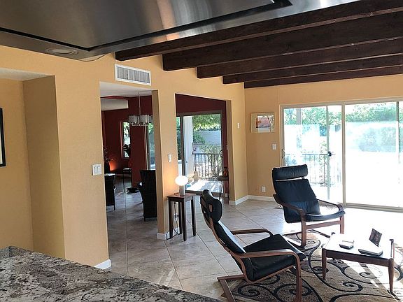 3rd image of 5271 N Coronado Pl