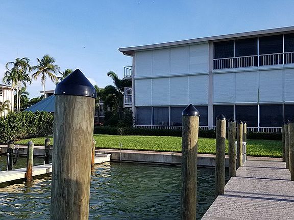4th image of 322 Harbour Dr