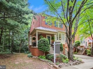 1408 Park Garden Ln, Reston, VA 20194